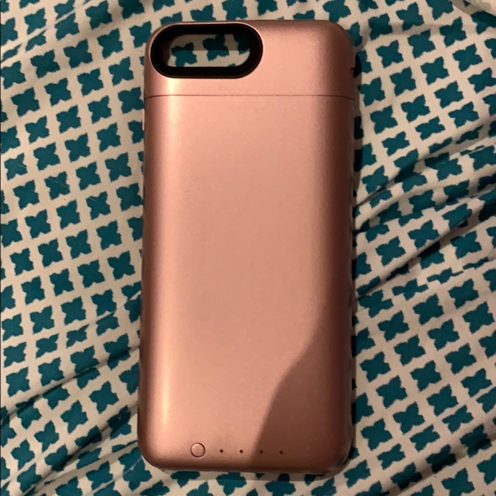 Charging i phone 8/7 plus iphone case